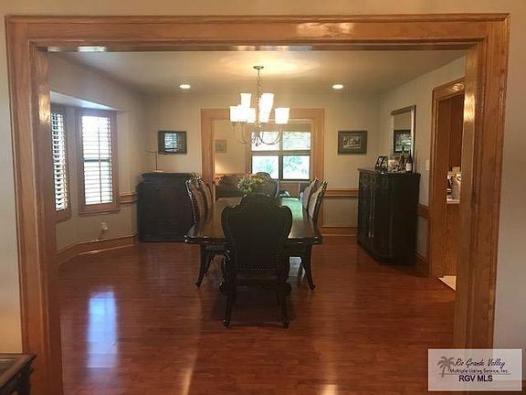 5th image of 1901 Tangerine Dr
