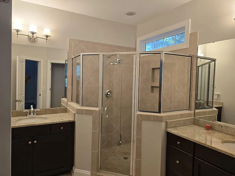 217 Penley Cir — Photo 16