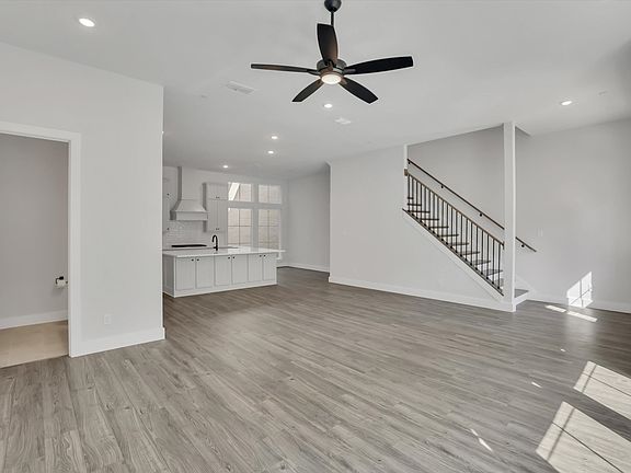 3rd image of 12077 Brubaker Dr