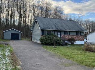 817 Drinker Tpke, Covington Township, PA 18424