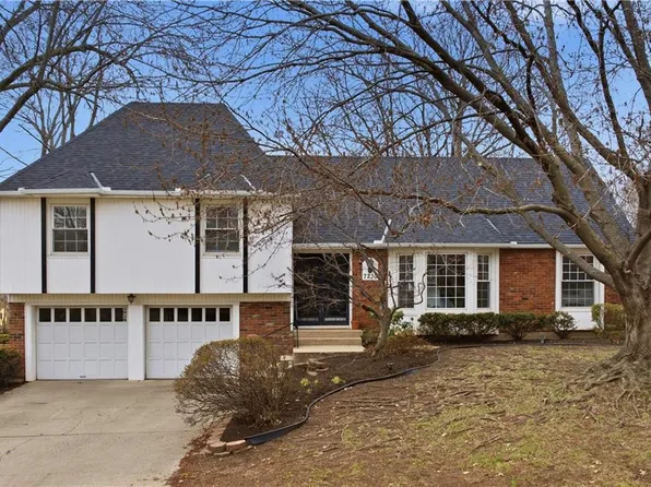 7230 Goodman St, Overland Park, KS 66204