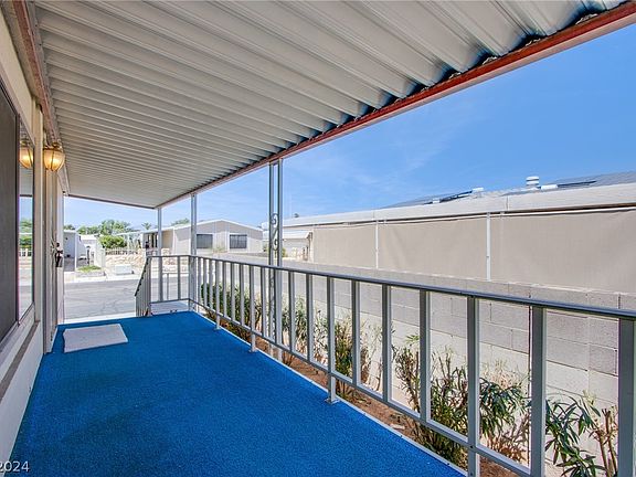 3rd image of 3226 Chimayo Ln