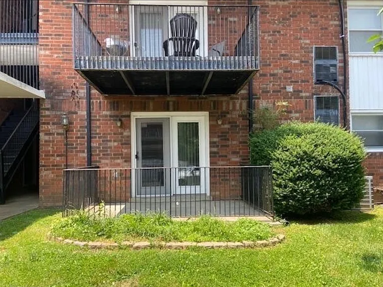 1625 Woodrow Dr #403 — Photo 6