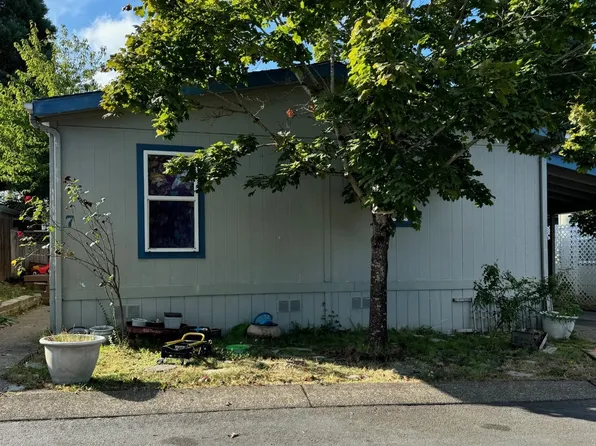 23077 SW Main St Space 7, Sherwood, OR 97140