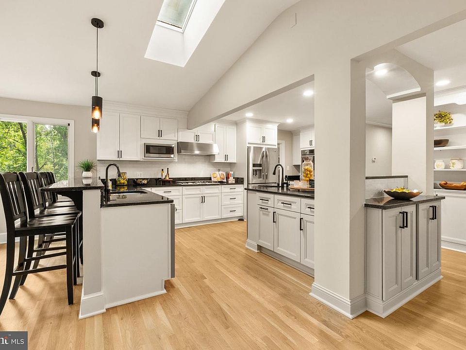 7154 Chesterfield Dr, Warrenton, VA 20187 | MLS #VAFQ2024124 | Zillow
