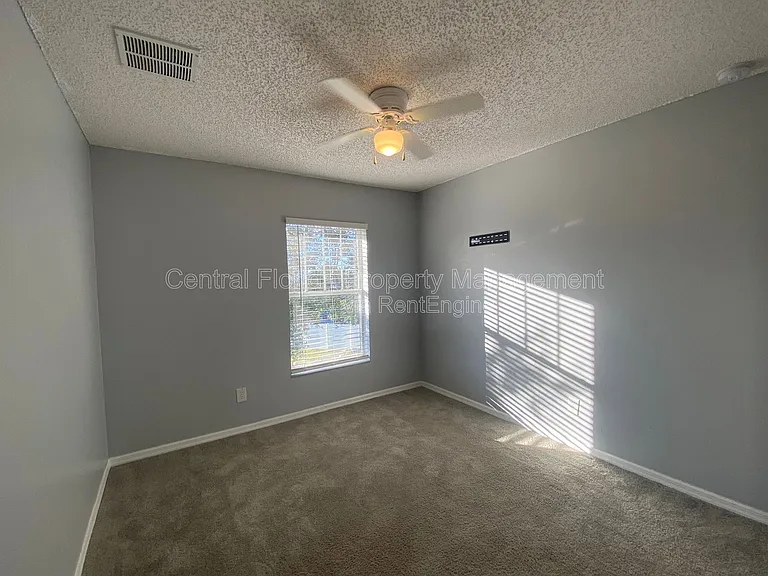 2076 Cypress Bay Blvd — Photo 29