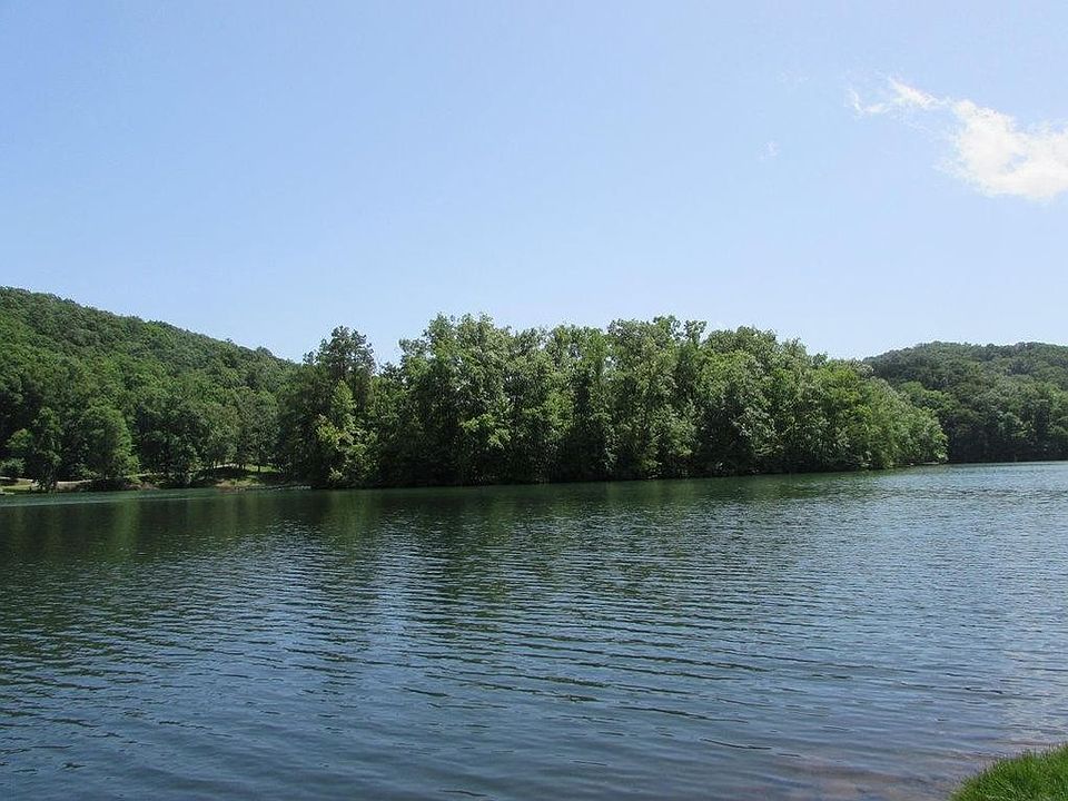 1st image of Pine Loop Cir #304