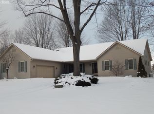 8414 Dodge Rd, Montrose, MI 48457