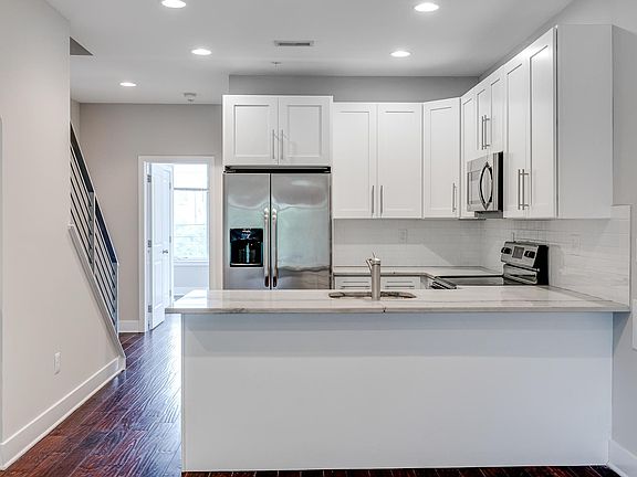 3rd image of 1236 N 6th St #B