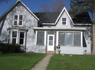 923 S Lafayette St, Greenville, MI 48838