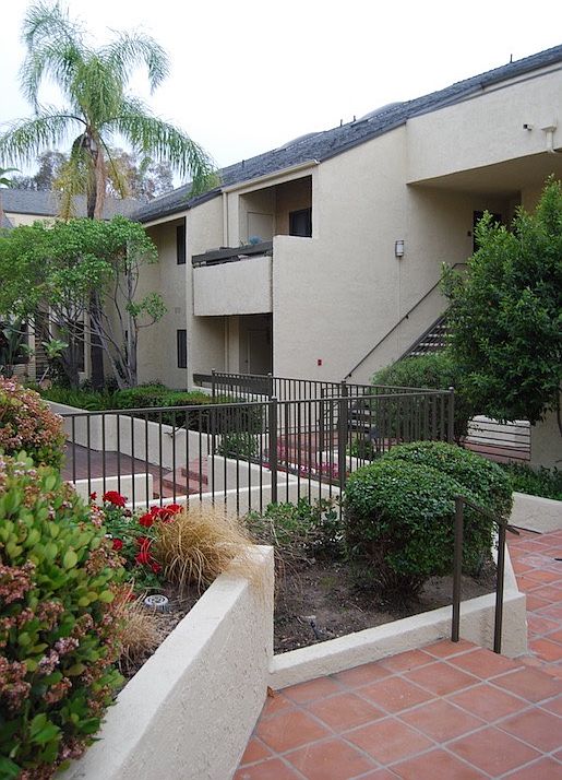 1st image of 64 N Mar Vista Ave APT 313
