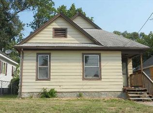 1719 Clark St, Des Moines, IA 50314