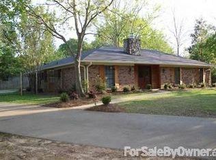 246 Oakbend Dr, Madison, MS 39110
