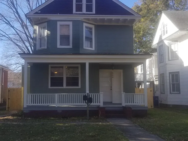 546 Broad St #2 — Photo 2