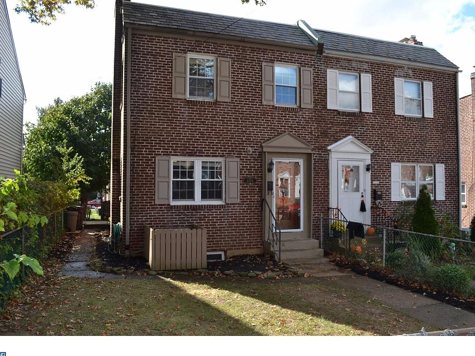 1st image of 1704 Sycamore St