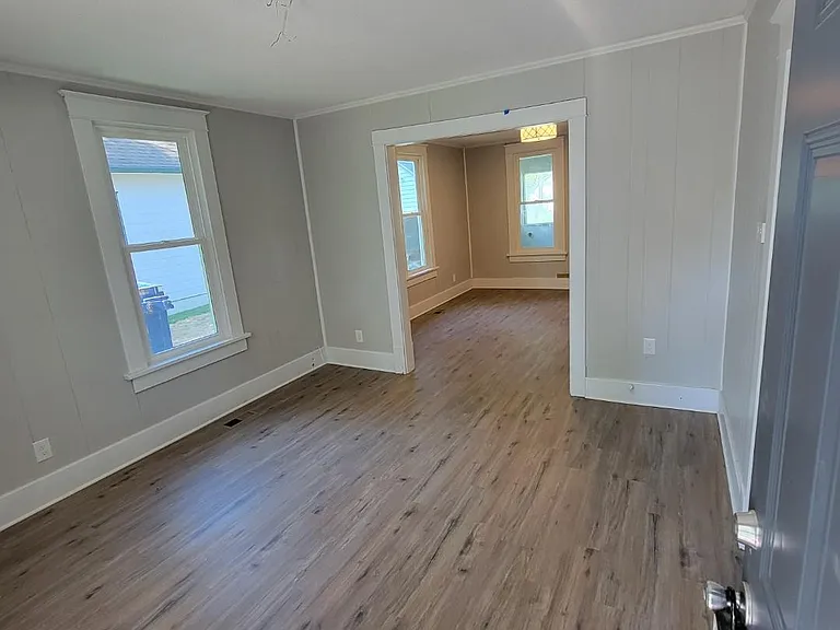 1111 NE Michigan Ave — Photo 10
