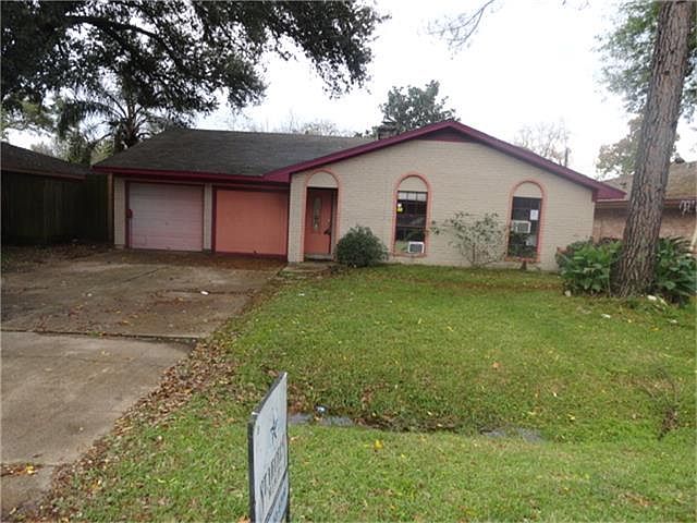 1st image of 11021 Hayslip Ln