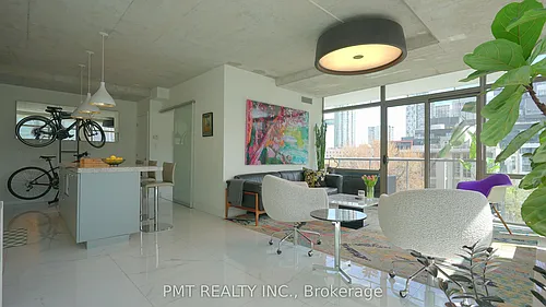 55 Stewart St #831 Photo 1