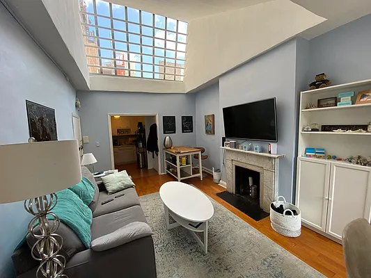 Rented by Compass | media 1