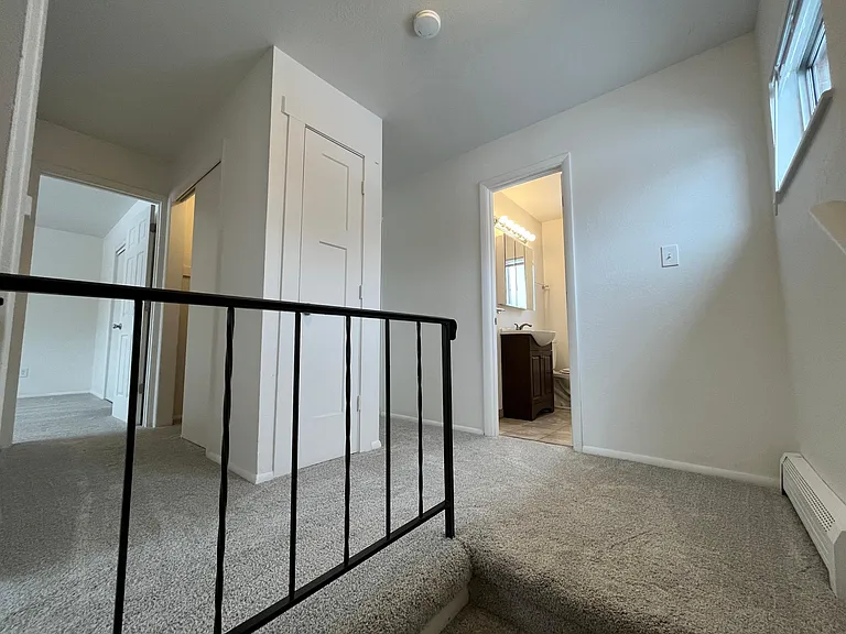 3520 Sheridan Ave — Photo 20