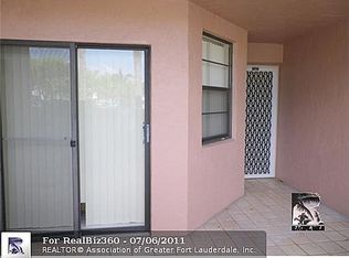 7409 Fairfax Dr, Tamarac, FL 33321