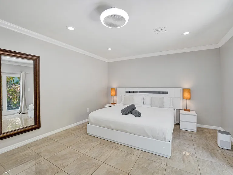 615 NE 13th Ave — Photo 30