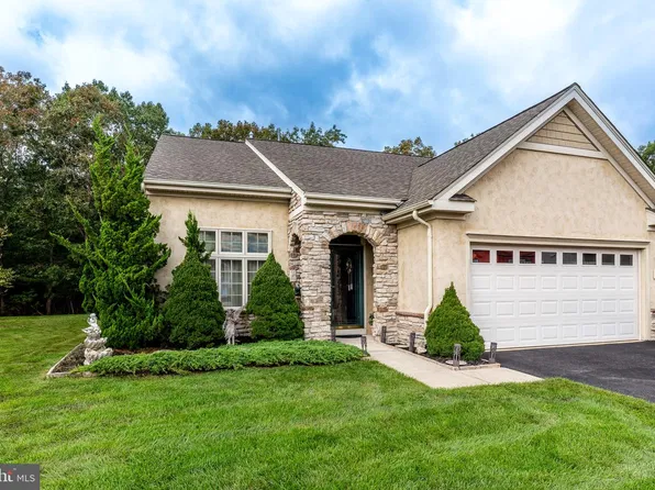 45 Westport Dr, Barnegat, NJ 08005