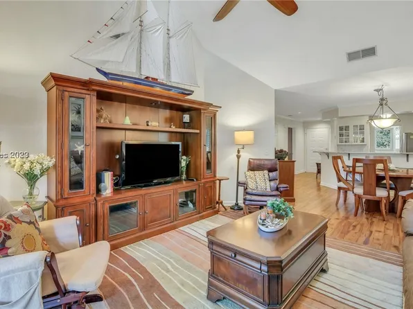 100 Colonnade Dr #172, Hilton Head Island, SC 29928