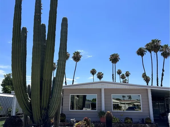 1705 Santo Domingo Way, Hemet, CA 92545