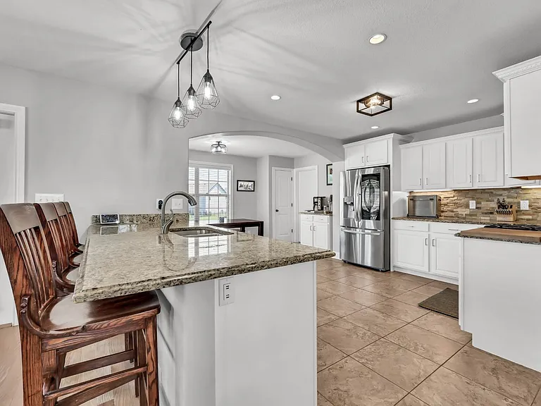 213 John Duke Tyler Blvd — Photo 9