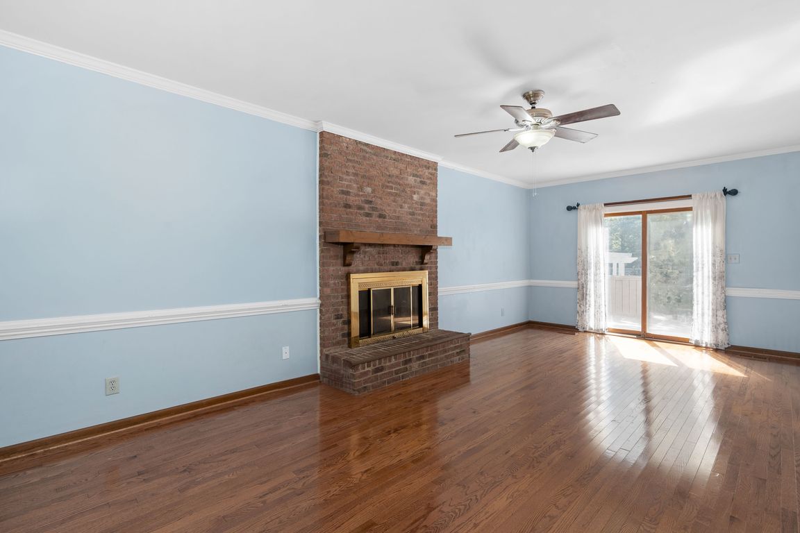 next background image