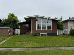 4603 E Edmonton Trl NE, Calgary, AB T2E 3V7