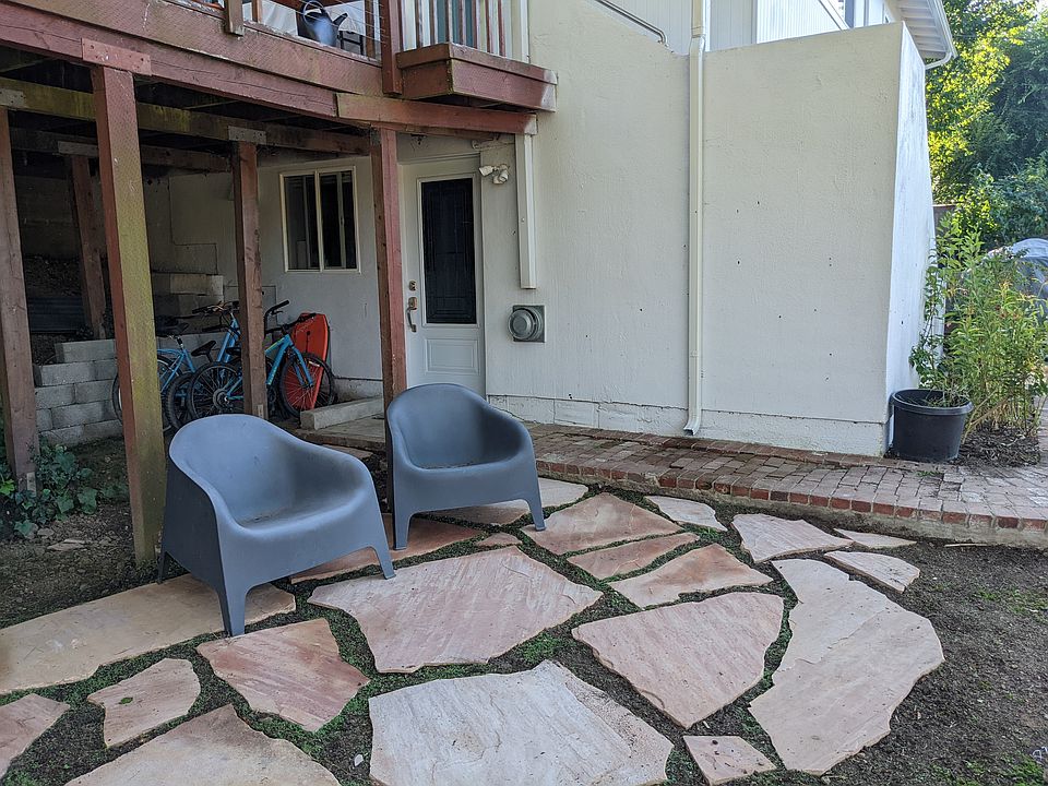 1st image of 1512 Valdez Way