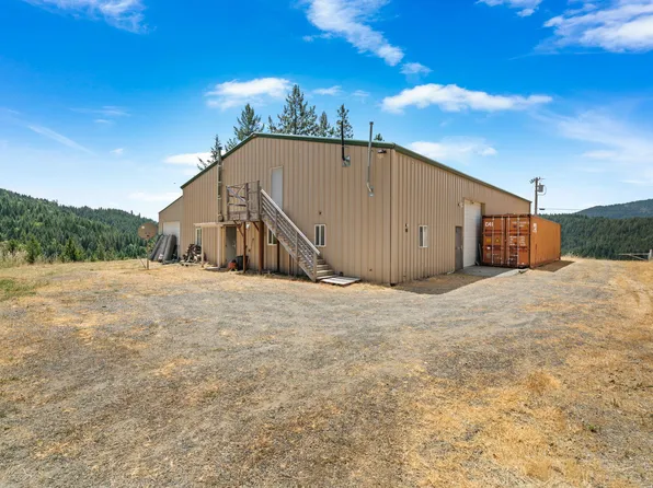 1100 Hastings Tie Rd, Mad River, CA 95552
