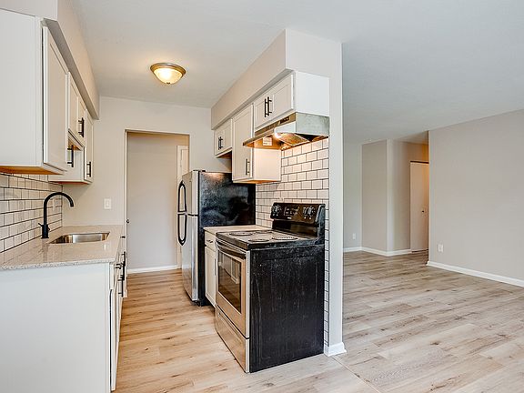 4th image of 3001 N 3rd St #11334408