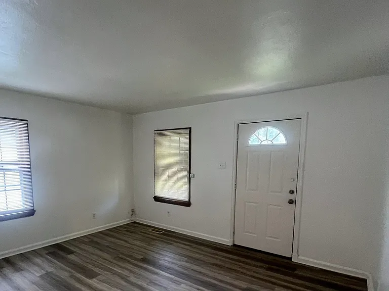 6305 Peurifoy Ave — Photo 3