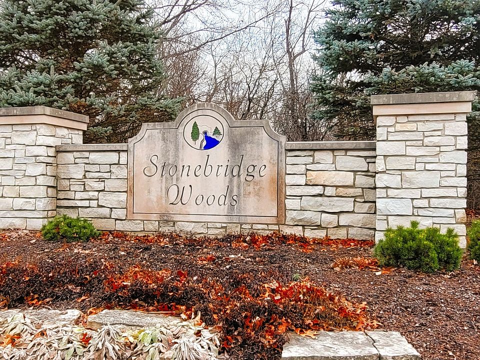 1st image of 13826 W Stonebridge Woods Xing