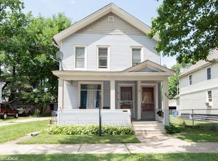 215 T St, Aurora, IL 60505