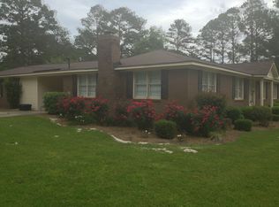 906 Pine Ave SE, Dawson, GA 39842