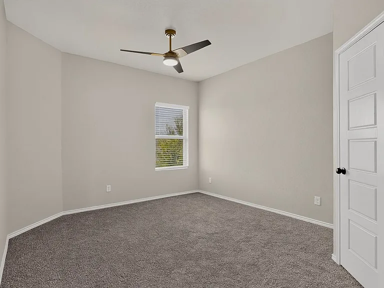 10423 Green Pr — Photo 29