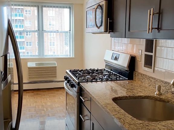 2nd image of 189 Freeman St #600