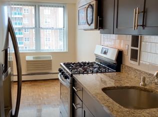 185 Freeman St APT 639, Brookline, MA 02446