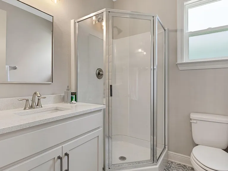 5798 Winifred Ave — Photo 15