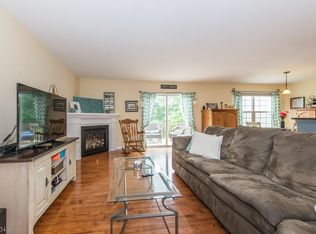 12 Crestmont Ct, Hardyston, NJ 07419