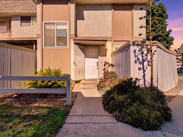 10316 Great Rock Rd, Santee, CA 92071