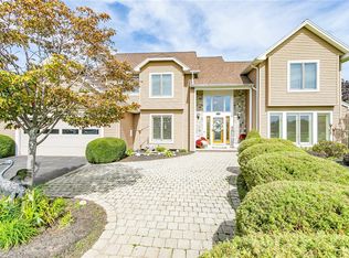 3559 Lake Rd, Williamson, NY 14589