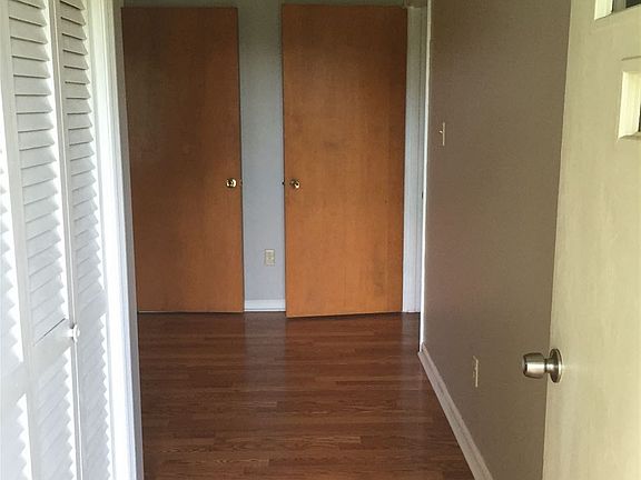 2nd image of 712 Lucerne Dr