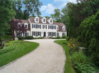 54 Scofield Ln, New Canaan, CT 06840