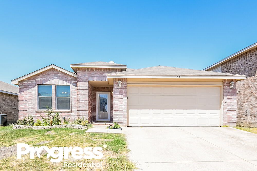 1981 Lariat Dr, Justin, TX 76247 Zillow