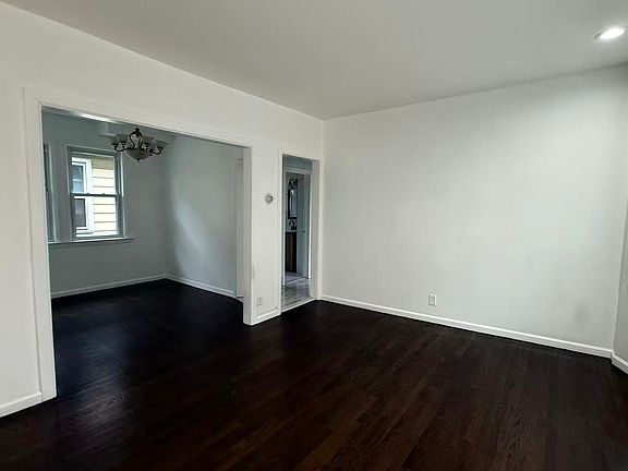 5th image of 149 Charles Ave Floor 2